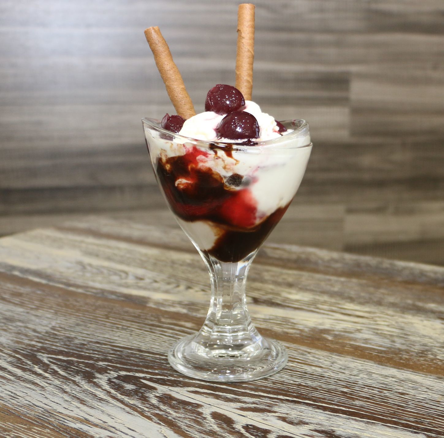 50 Bites Cafe Europa Gelato